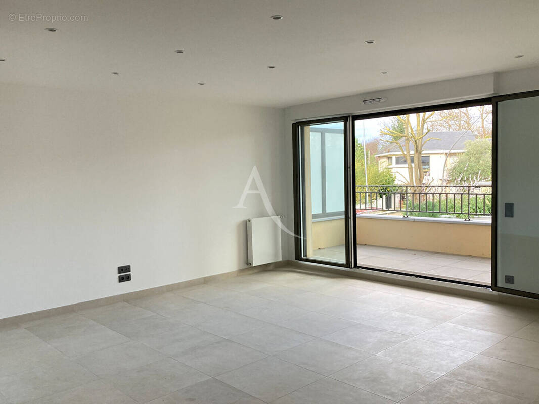 Appartement à BRY-SUR-MARNE