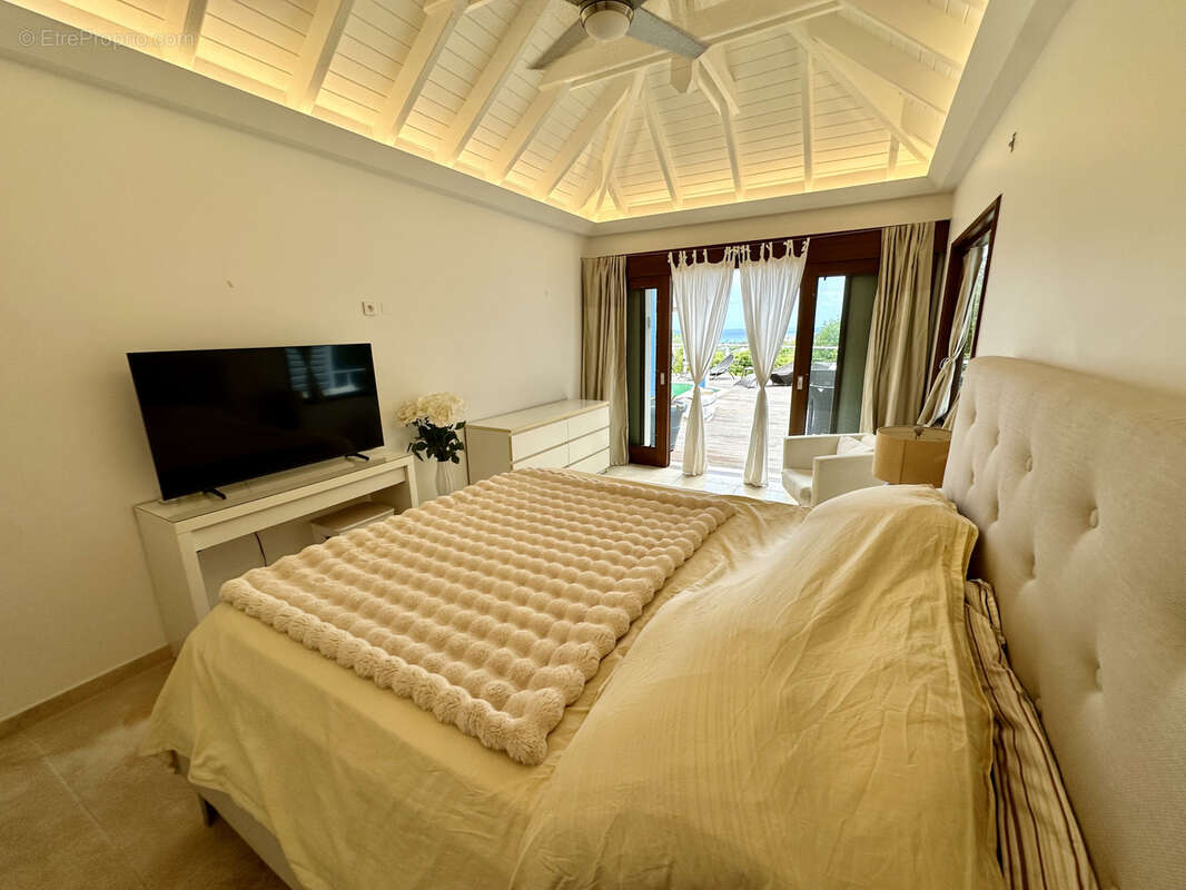 Maison à CAPESTERRE-BELLE-EAU