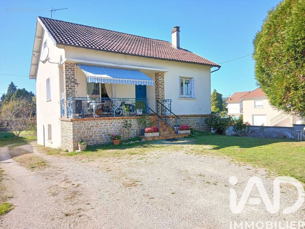 Photo 1 - Maison à LA COQUILLE