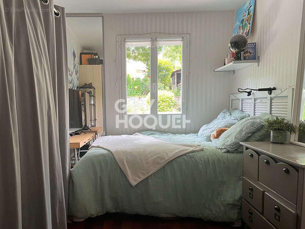Maison à SOISY-SUR-SEINE