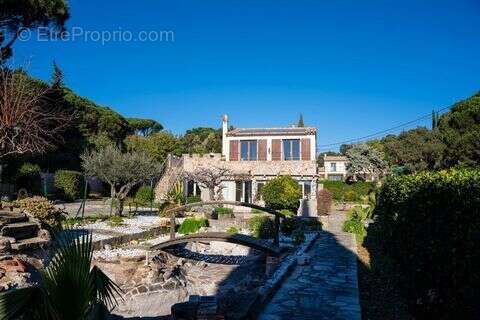 Maison à LA CROIX-VALMER