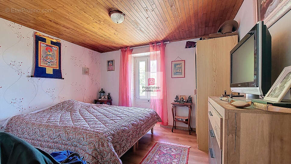 Maison à PLAZAC