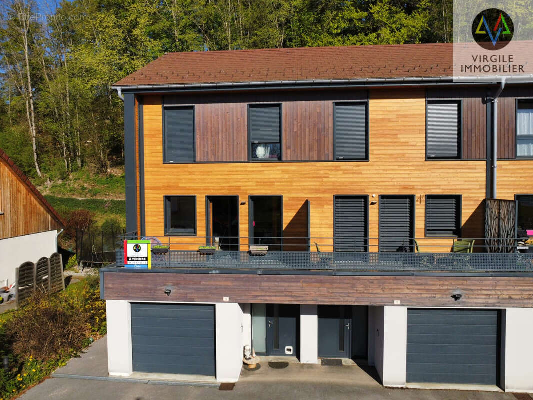 Appartement à LES GRANGETTES
