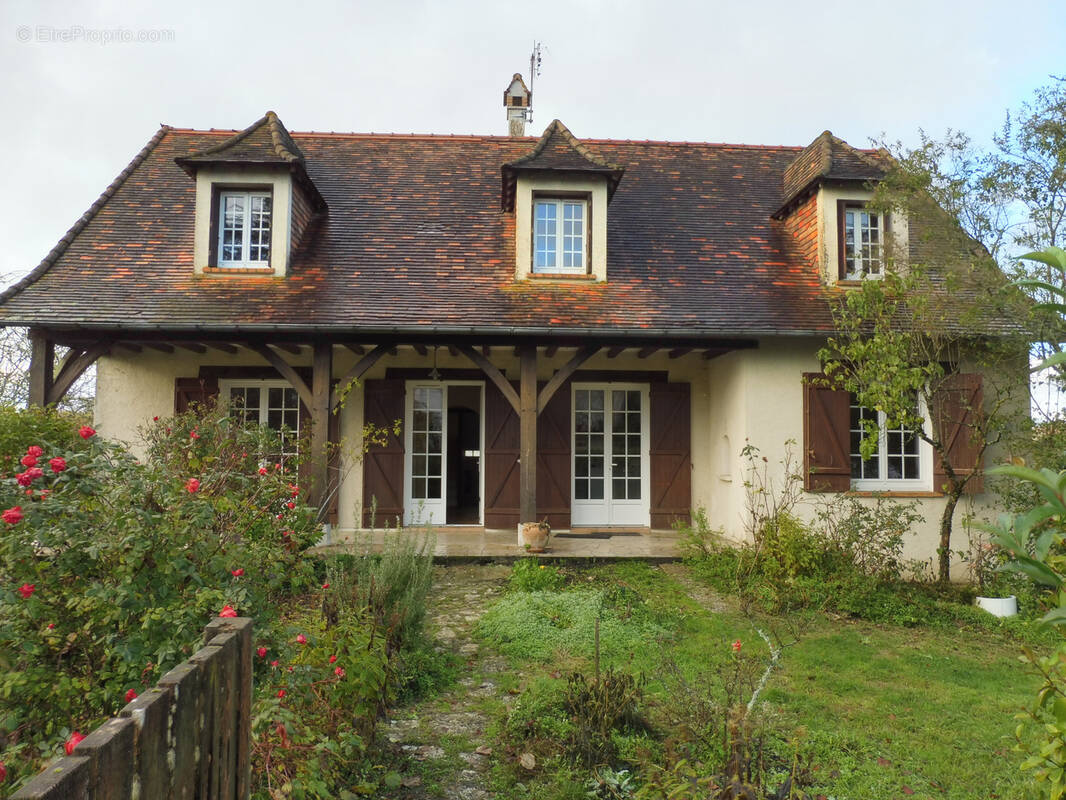 Maison à RIBERAC
