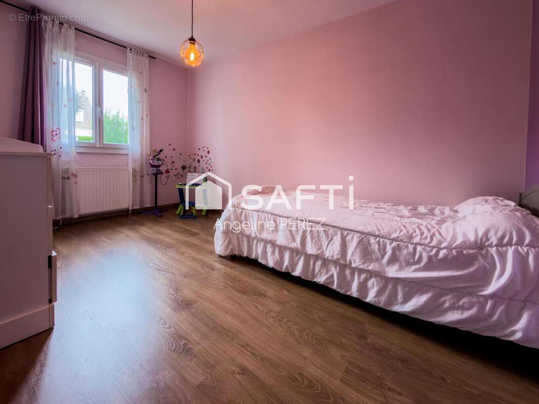 Photo 6 - Maison à VILLENEUVE-LES-SABLONS