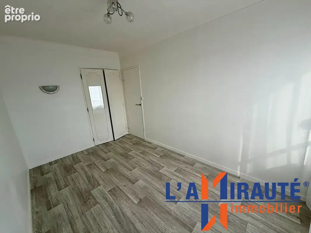 Appartement Sartrouville 4 pièce(s) 66.48 m2 - photo 9