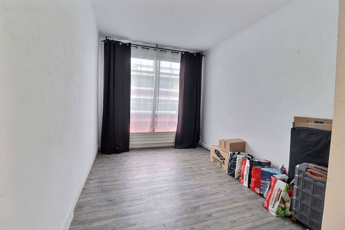 Appartement à MAREIL-MARLY