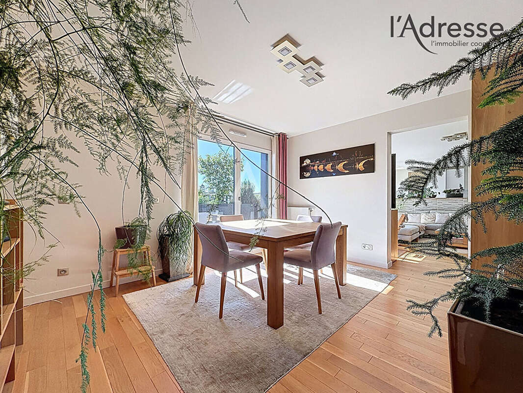 Appartement à PUTEAUX