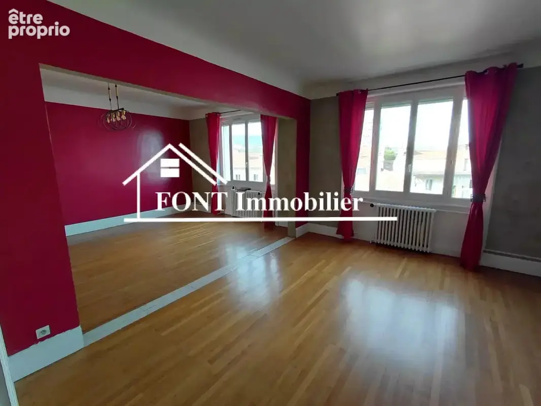 Photo Appartement à Saint-Chamond au prix de 160 000€