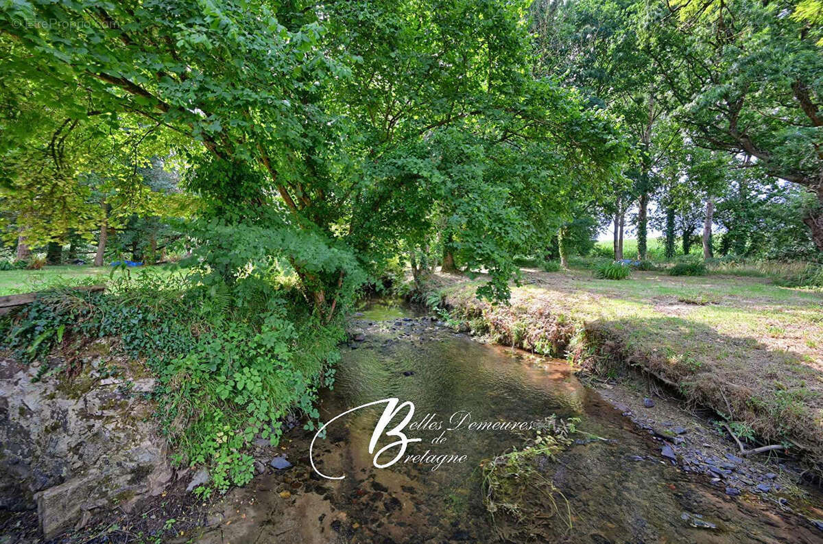 A vendre longère rénovée et son moulin au bord de l'eau Trégor - photo 3