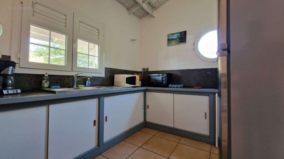 Appartement à CASE-PILOTE