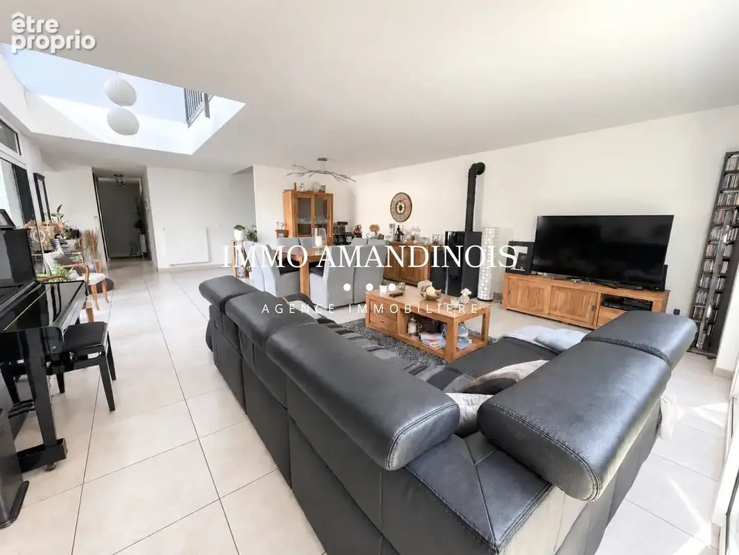 Pavillon familial en résidence, bâtie sur 610 m2. - photo 5
