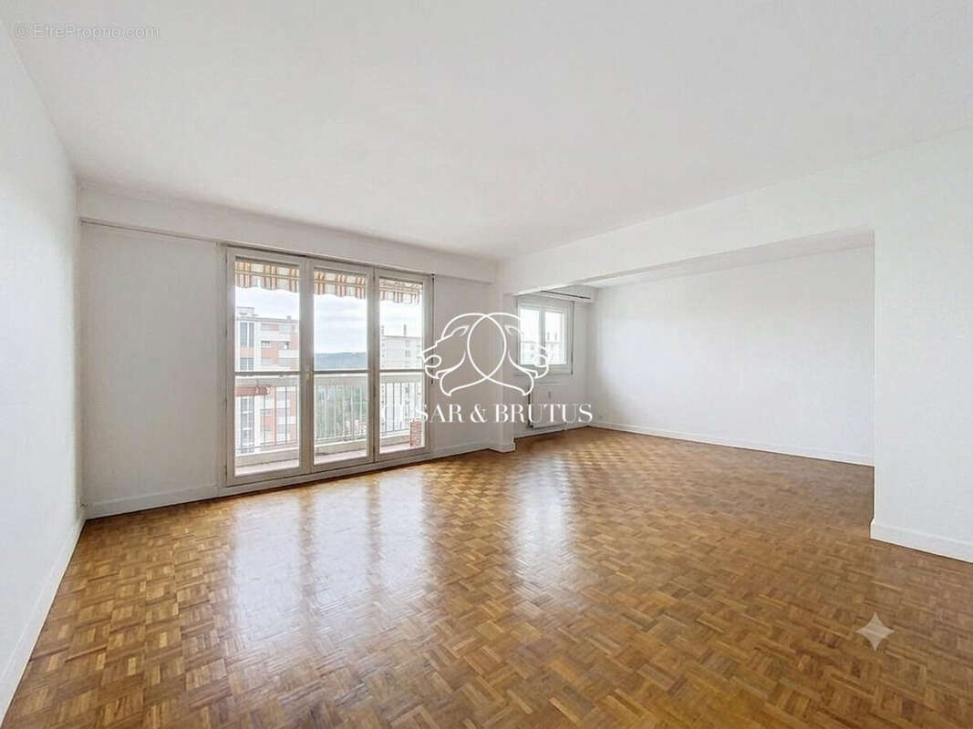 Appartement 102 m² à Caluire-Et-Cuire  - photo 3
