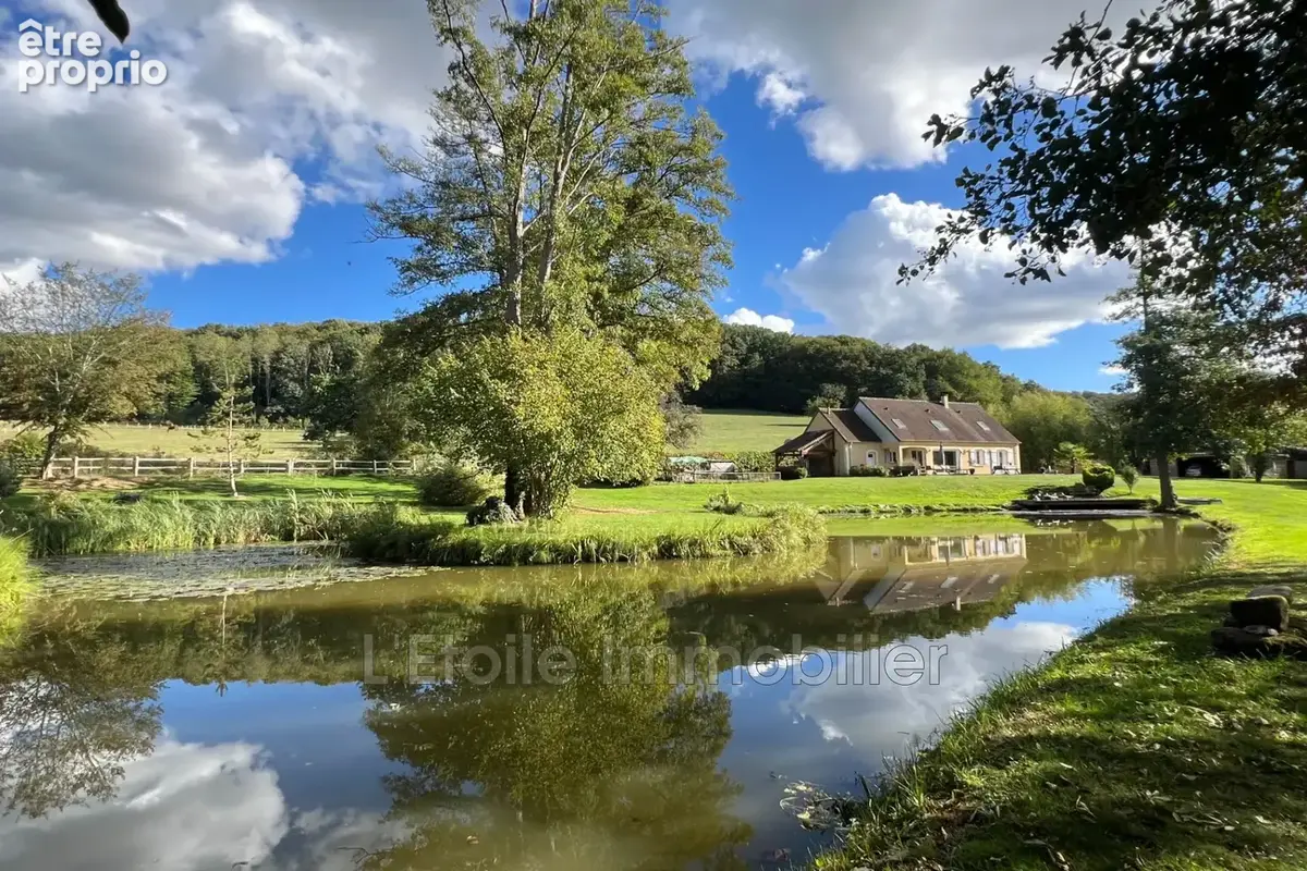 Maison 5 pièces 131 m² à vendre à Longny-Au-Perche (61290) - photo 1