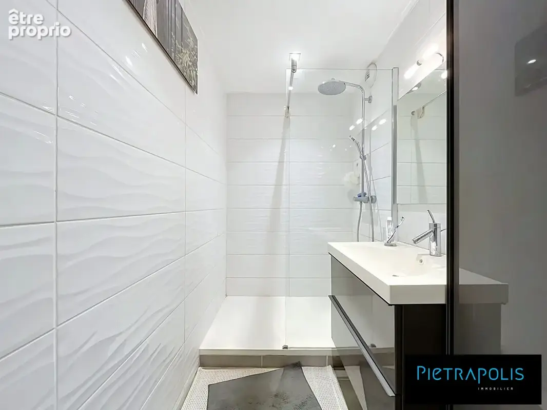 Appartement 3 pièces 67 m² à vendre à Villeurbanne (69100) - photo 9