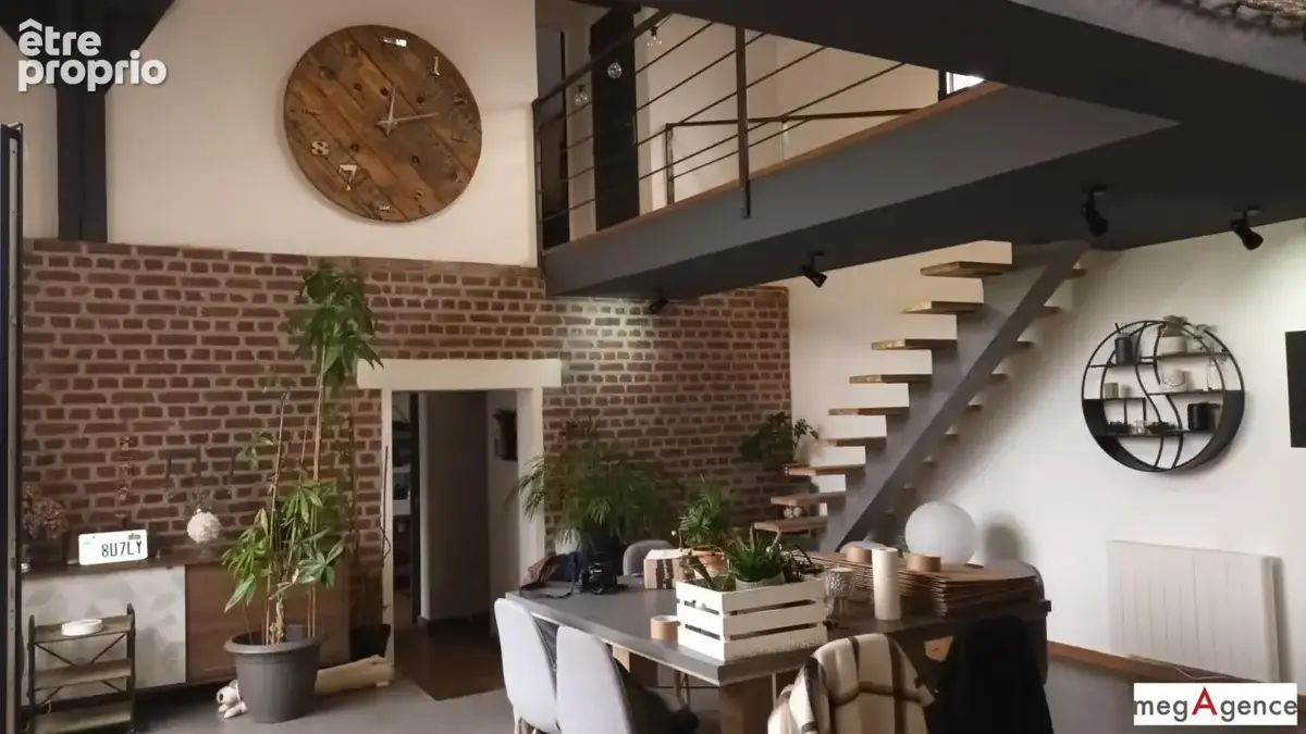 Doudelainville : Loft 145m², 2 Chb, 1840m² - photo 3