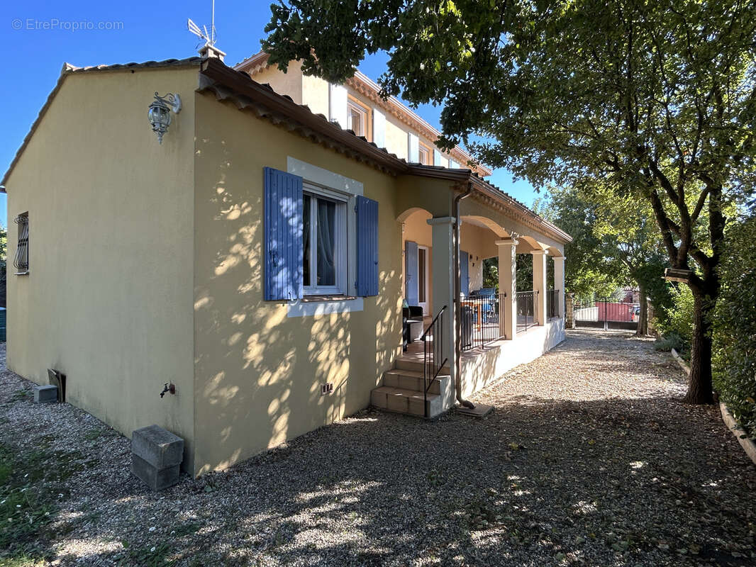 Maison à UZES