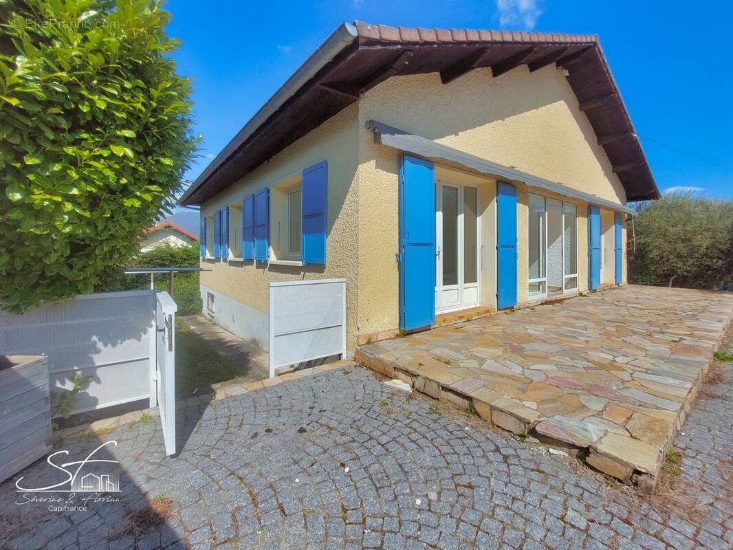 Maison à CHAPAREILLAN