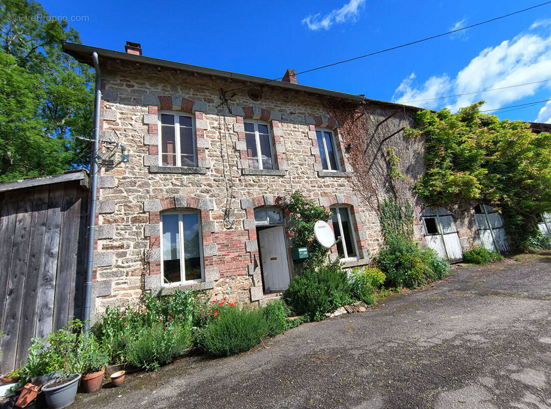 Maison à BOURGANEUF