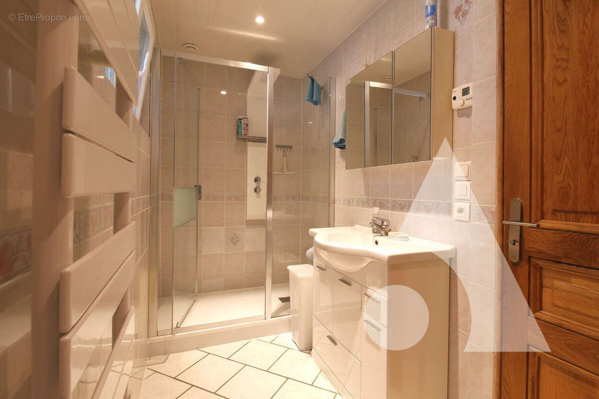 Maison secteur Estrées Saint Denis 7 pièce(s) 137 m2 - photo 11