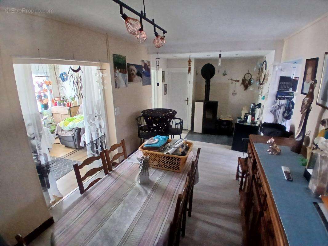 Maison mitoyenne 102 m2, 3 chambres, jardin et garage - photo 4