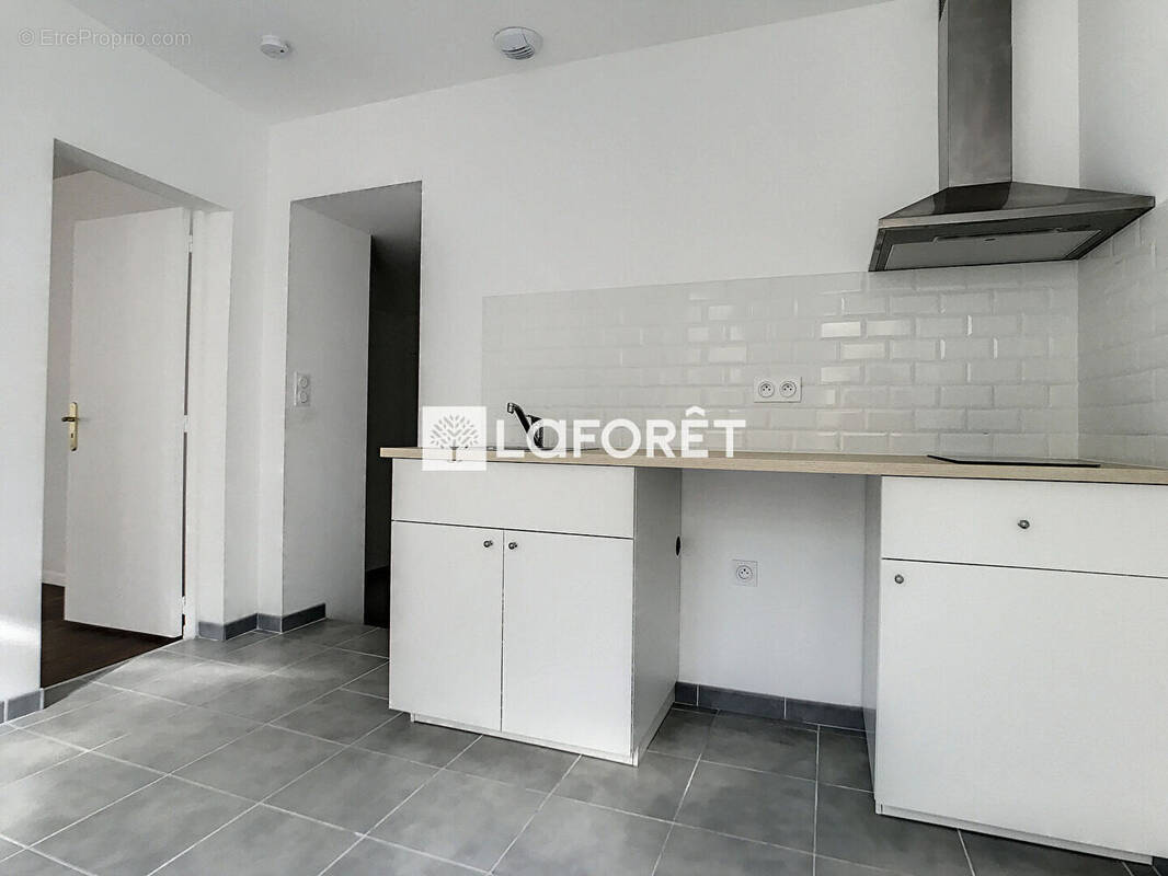 Appartement à CARENTOIR