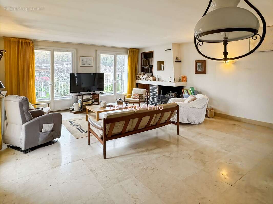 Maison 240 m² à Trelissac  - photo 19