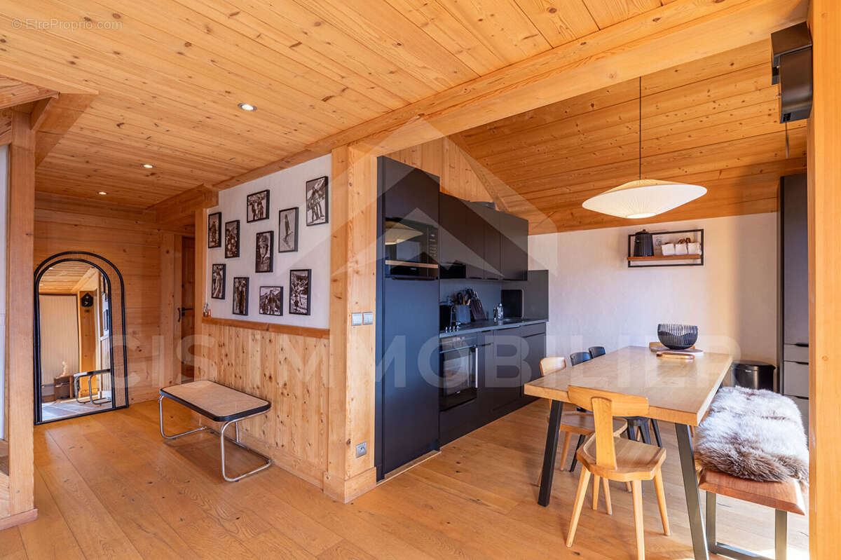 Appartement à LES ALLUES