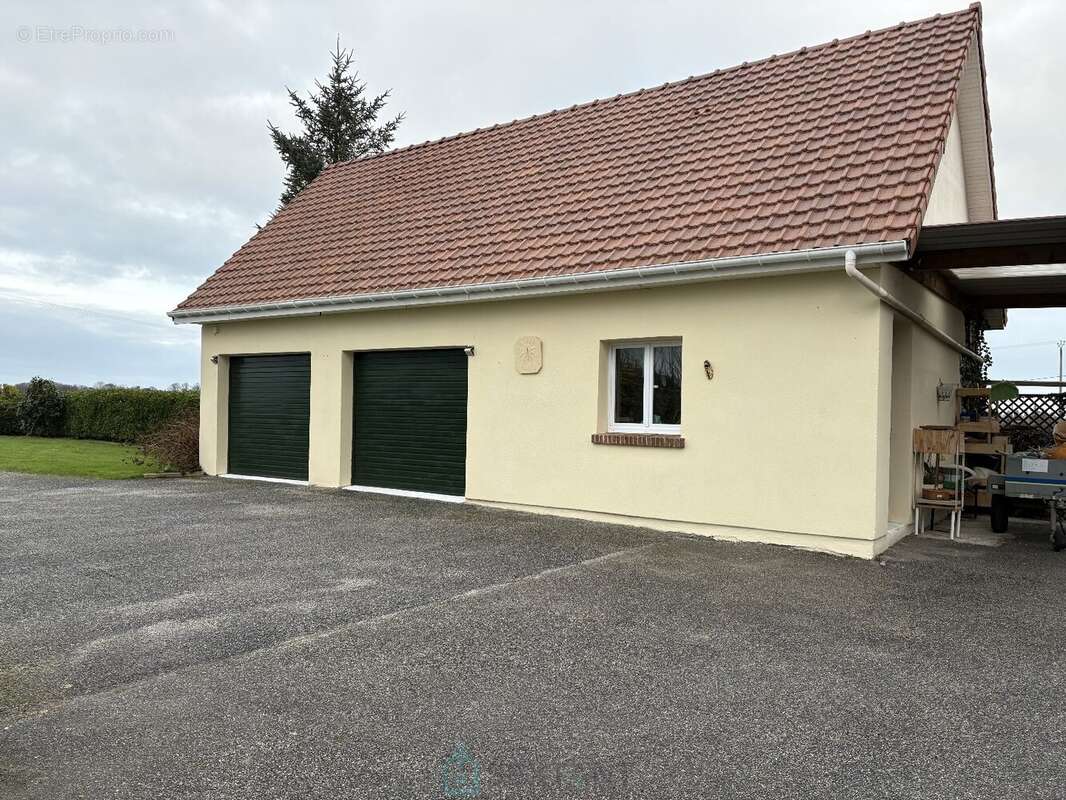 Maison à LE TILLEUL