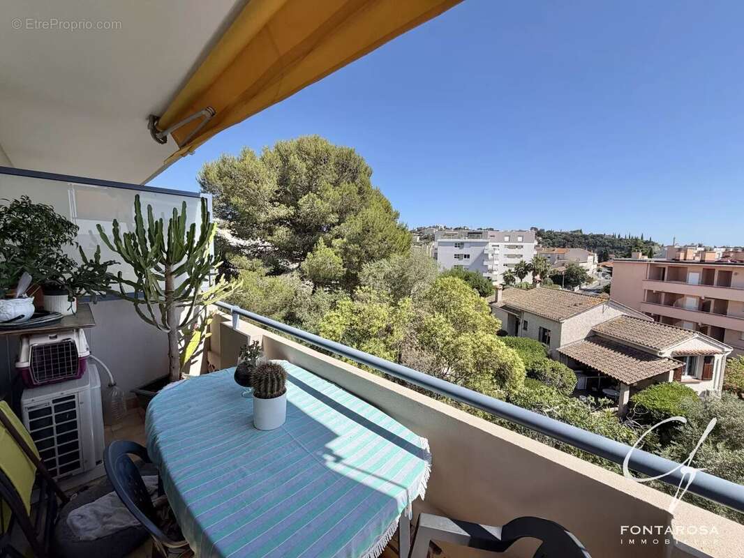 Appartement à SAINT-RAPHAEL