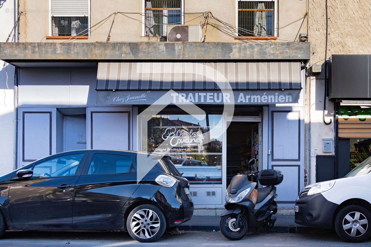 Commerce à MARSEILLE-13E