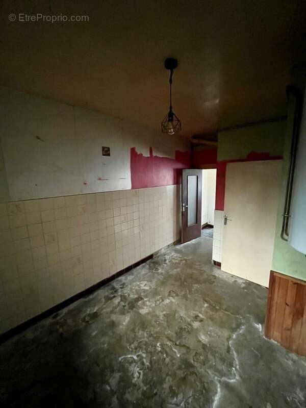 Maison à SAINT-MARTIN-DU-FRENE