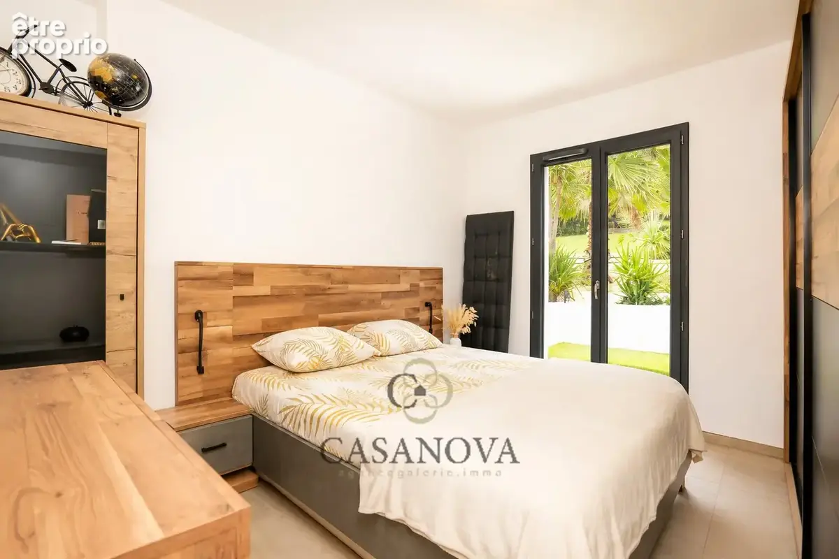 Villa contemporaine de 280 m² sur 1,3 hectare - photo 20