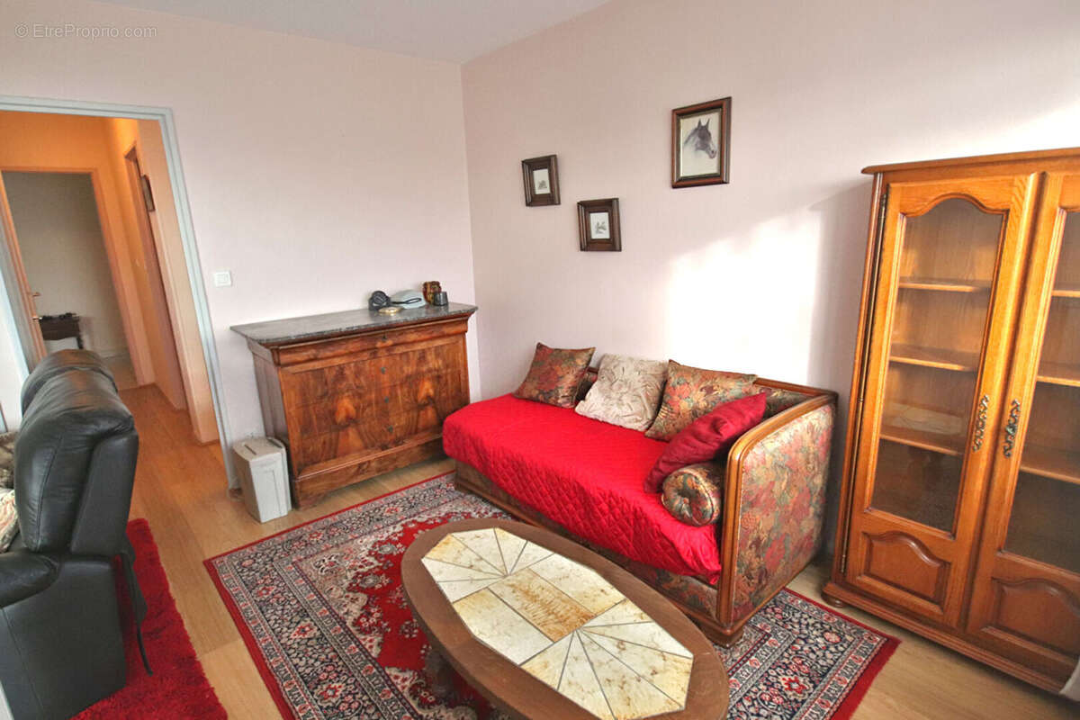 Appartement à MOULINS