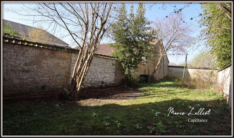 Maison à vendre 8 pièces, 167m², Pithiviers Centre, garages, 6 chambres - photo 5
