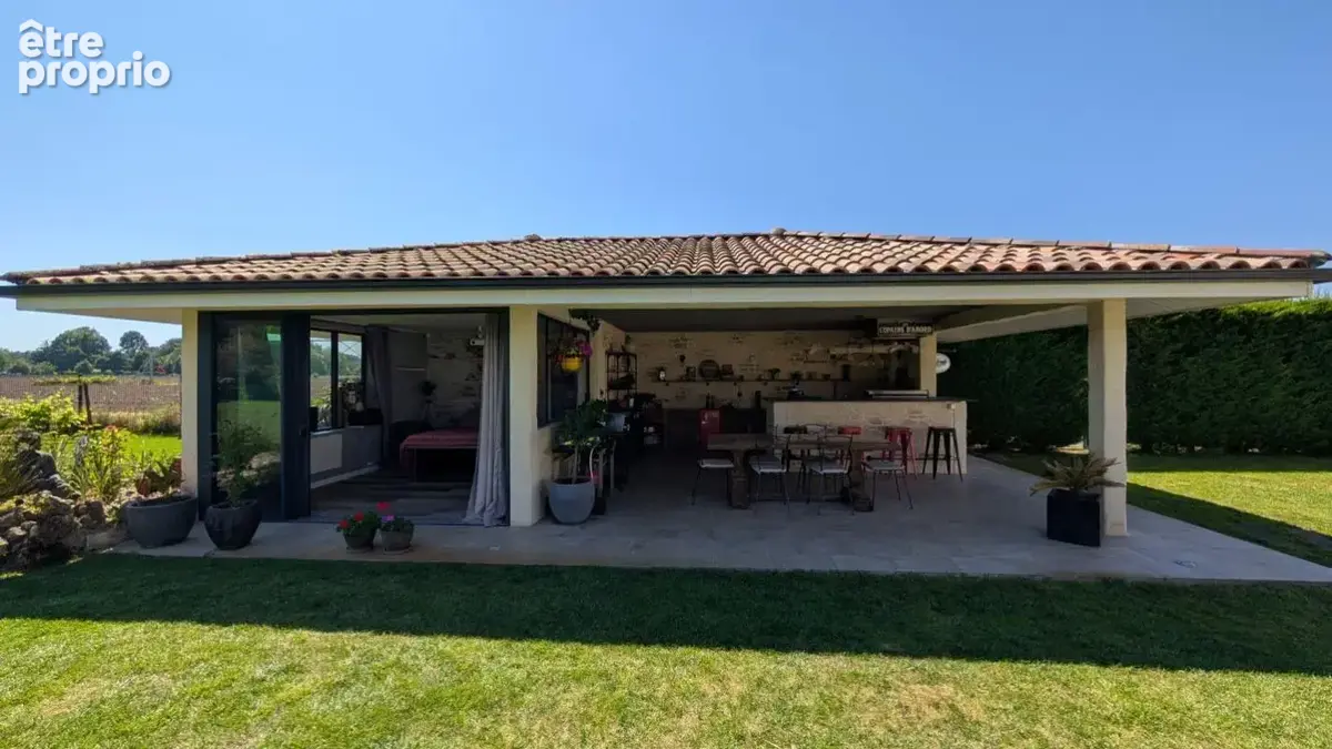 Maison 7 pièces 225 m² à vendre à Saint-Geours-De-Maremne (40230) - photo 3