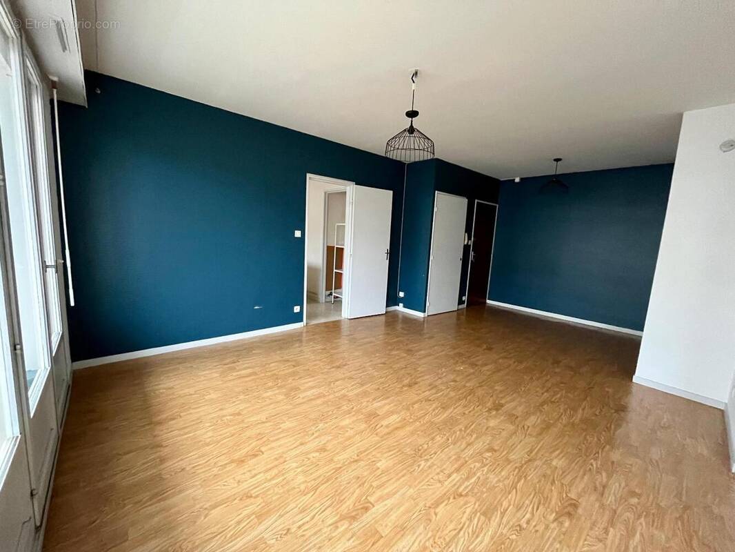   - Appartement à ANGERS