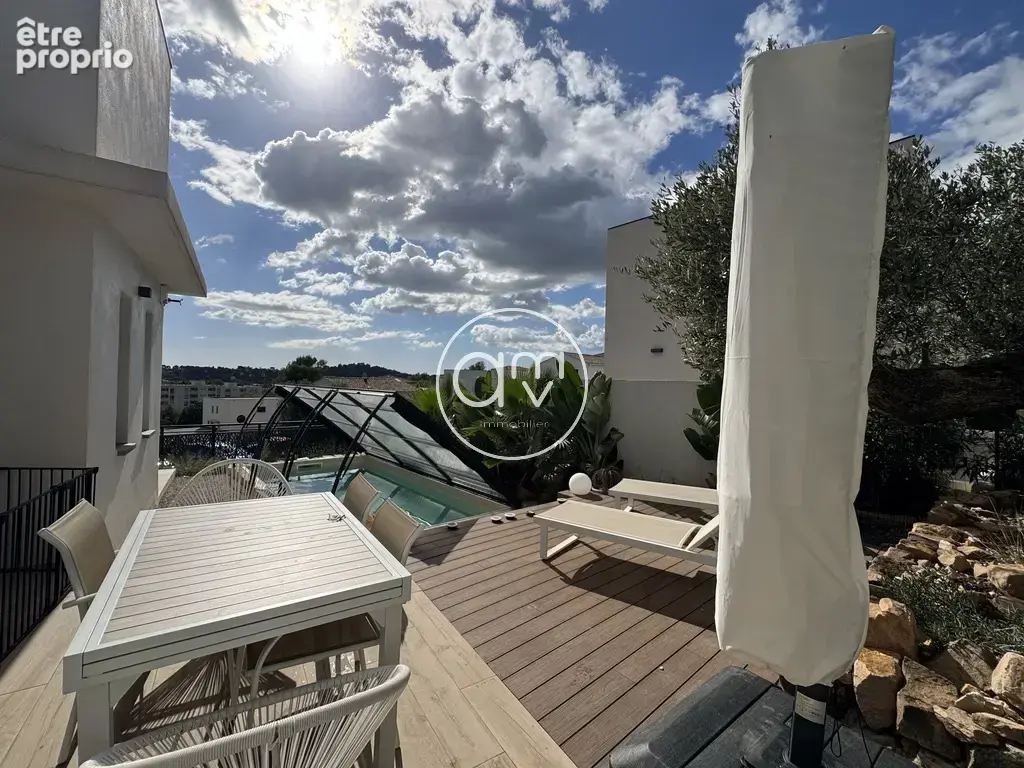 LA GARDE   Maison récente avec piscine dans résidence fermée - photo 18