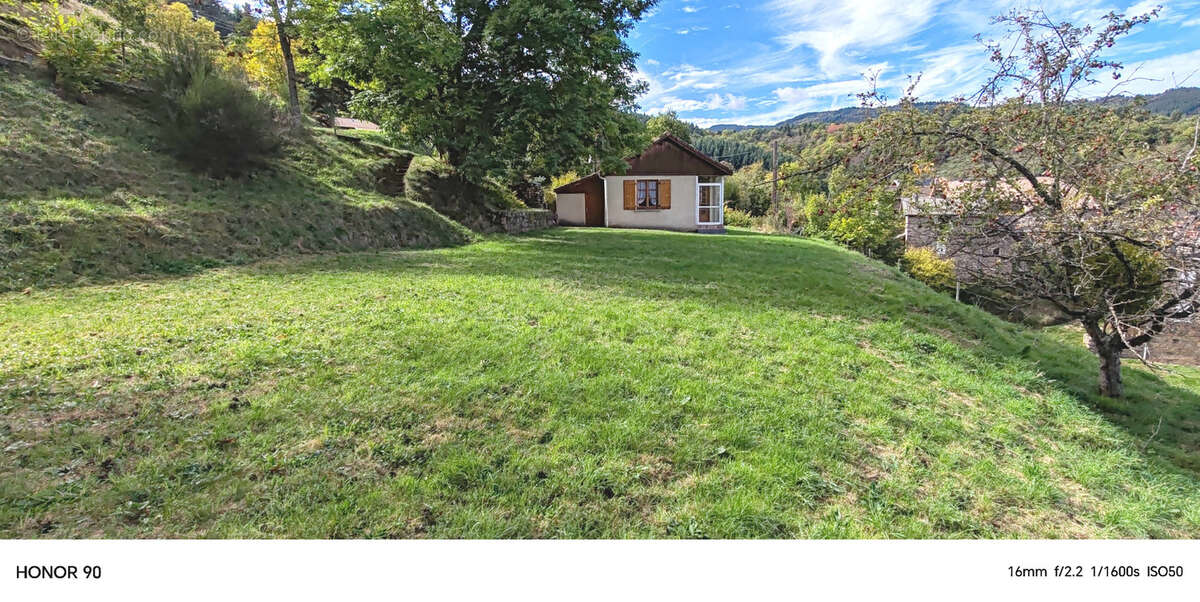 Maison à DESAIGNES
