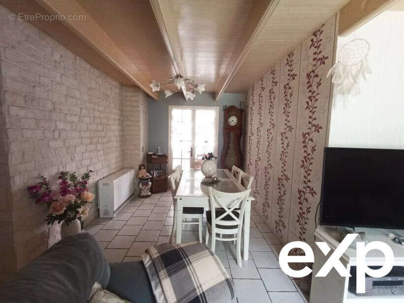 Maison à SAINT-JOACHIM