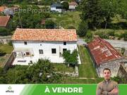 Maison à LAVAUSSEAU