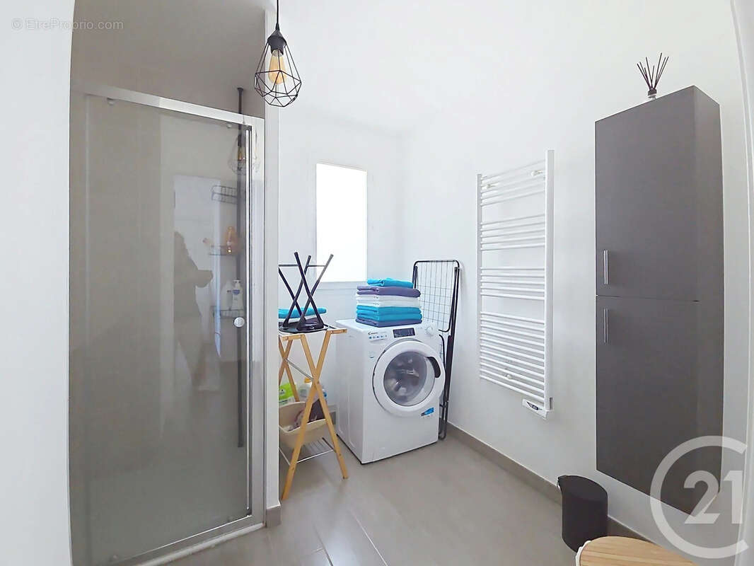 Appartement 66 m² à Sete  - photo 9