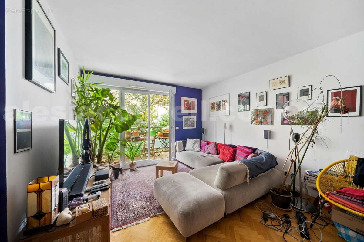 Photo n°10 - Appartement à PARIS-14E