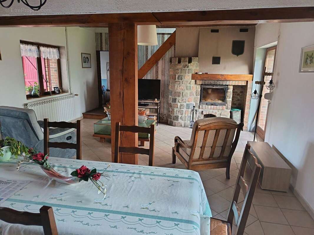Maison 146 m² à Croisilles  - photo 2