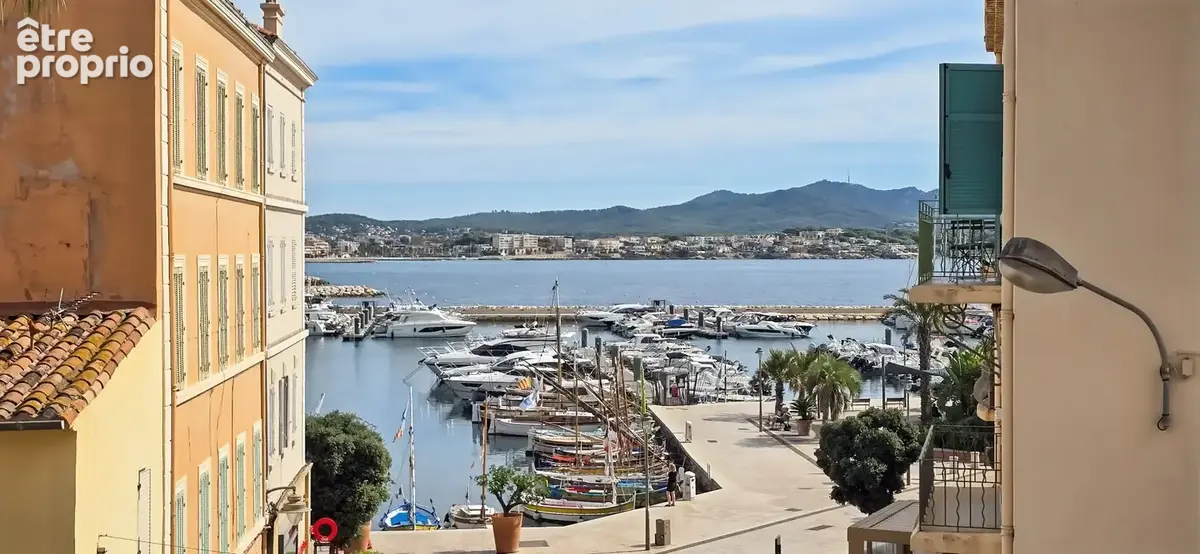 Appartement à SANARY-SUR-MER