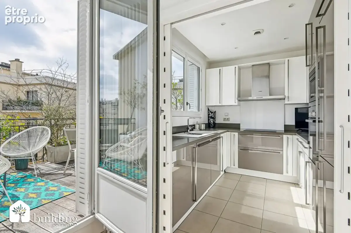 Neuilly-sur-Seine Château - Appartement coup de coeur 4 pièces de 115,75 m² avec terrasses - photo 7