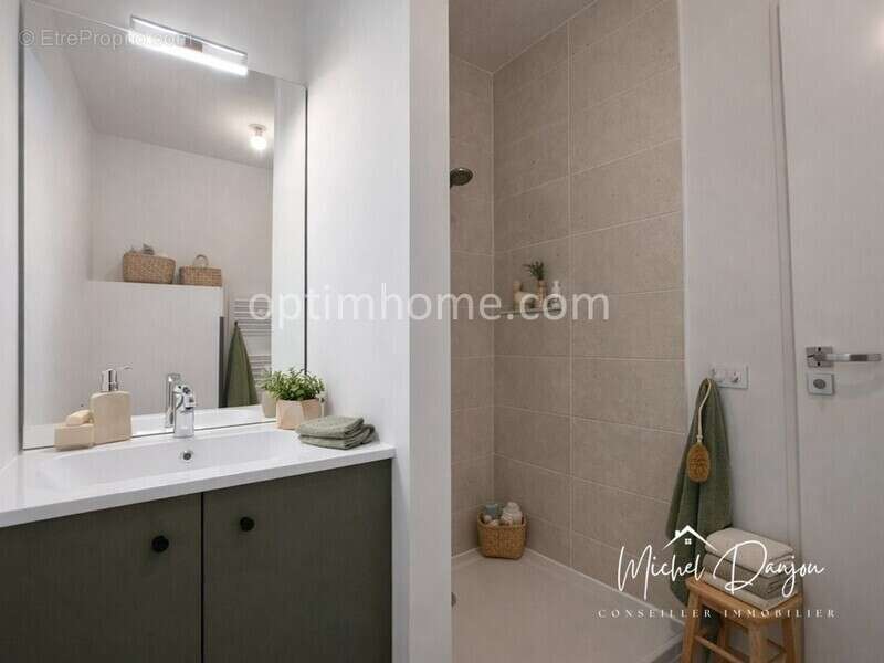 Appartement à POMPERTUZAT