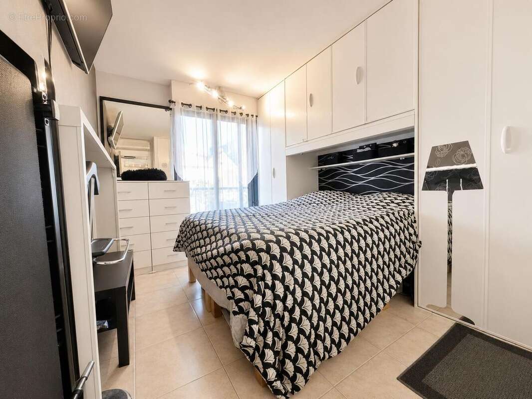   - Appartement à NICE