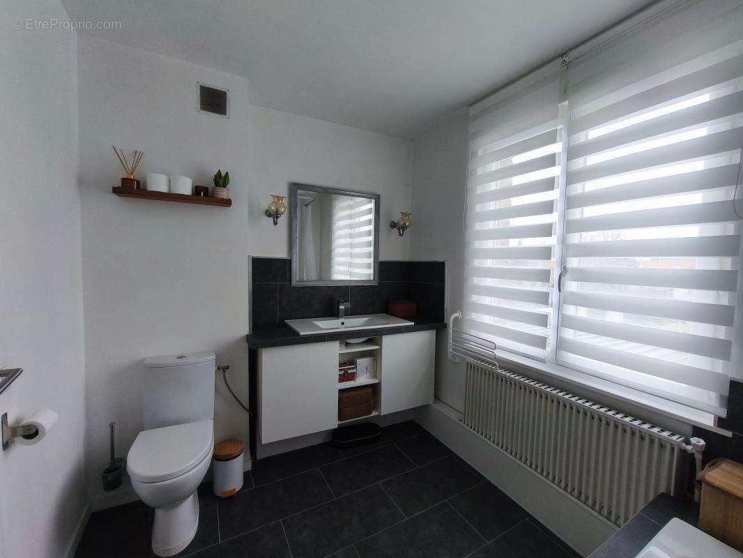 Maison à PHALEMPIN