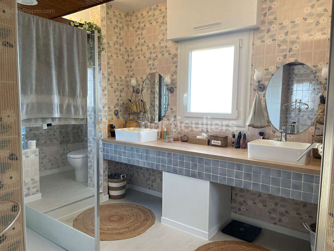 Grande maison,  bien située avec 8 chambres - photo 6